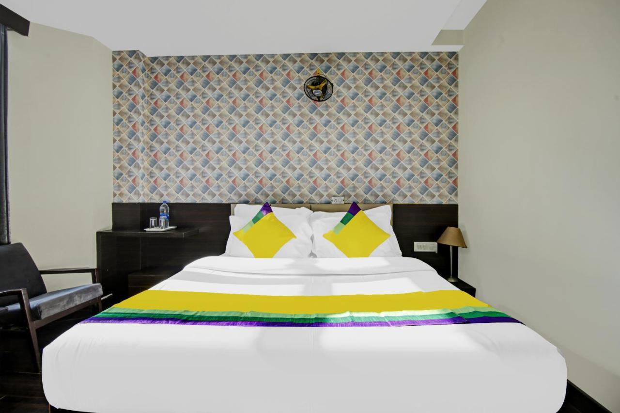 Itsy Hotels Crystal Palace With Valley View Shimla Exterior foto