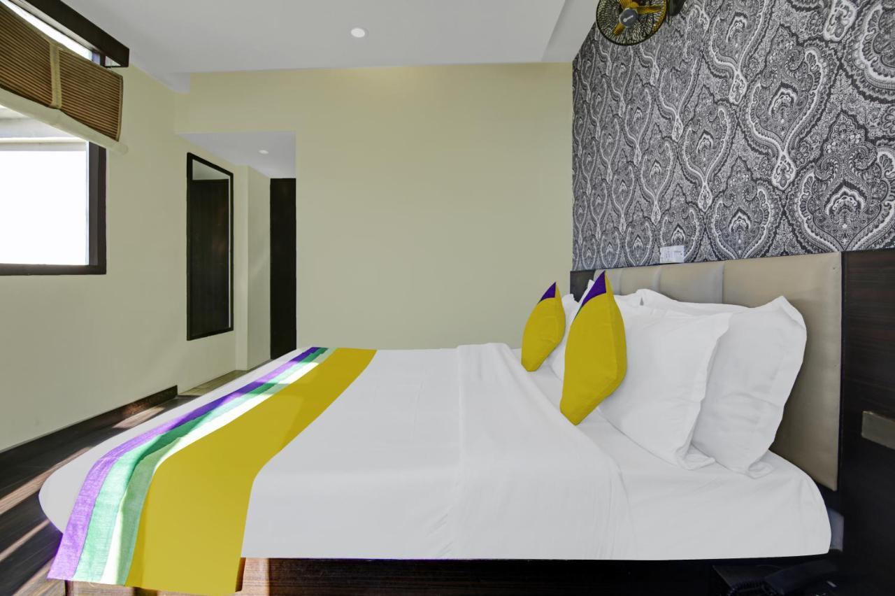 Itsy Hotels Crystal Palace With Valley View Shimla Exterior foto