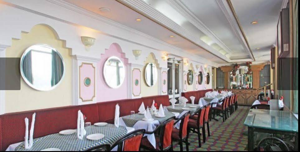 Itsy Hotels Crystal Palace With Valley View Shimla Exterior foto